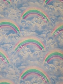 TT0015 - Rainbow - 100% cottons. 45'' wide. £13.99pm
